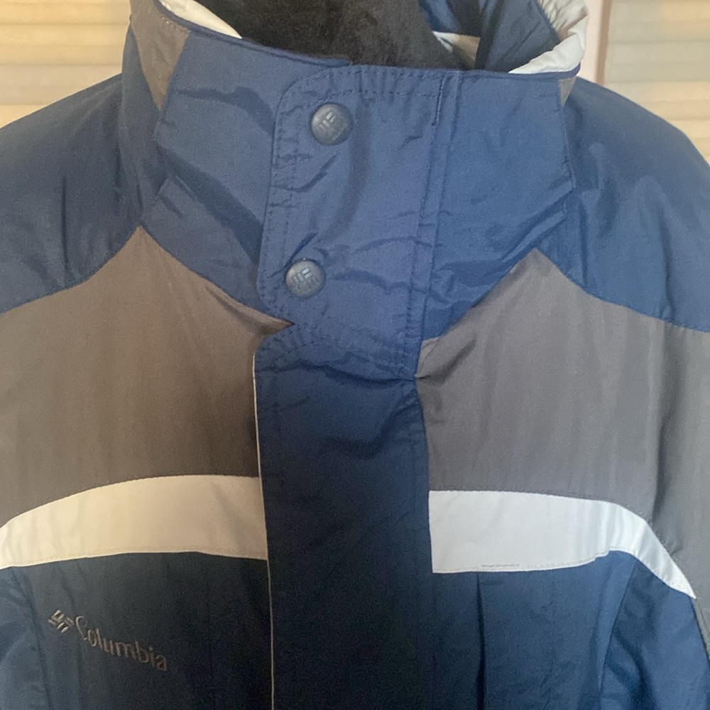 Columbia Sportswear Core Jacket.‎ Large. - Picture 2 of 6